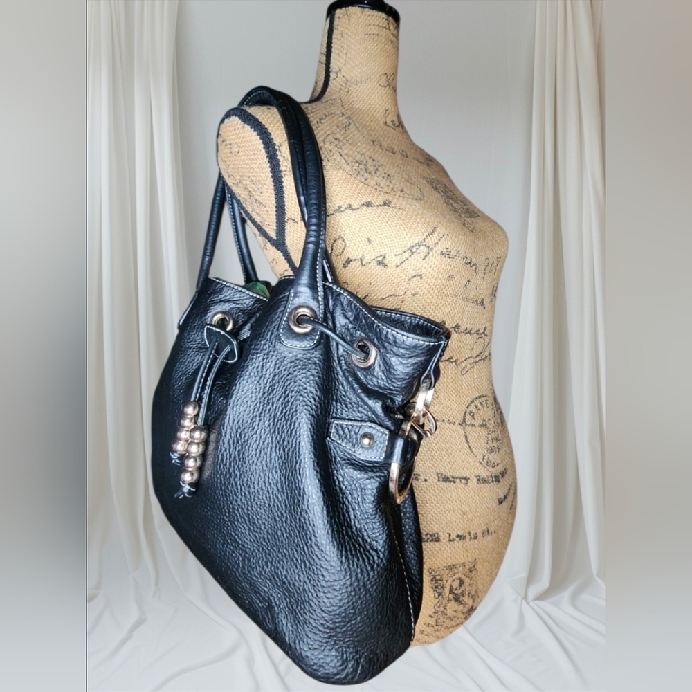 Charles David Black Leather Shoulder/Hobo Bag With A Drawstring Closure - Picture 10 of 15